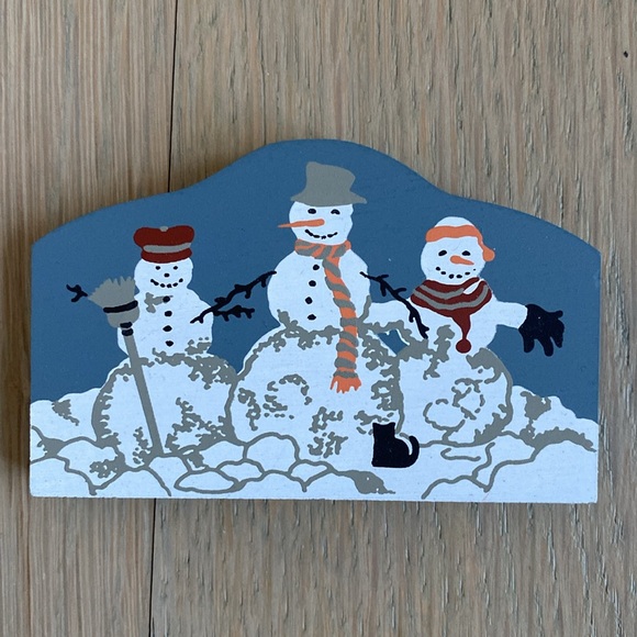 Snowmen and Santa with Sleigh and Reindeer Set - Picture 2 of 4